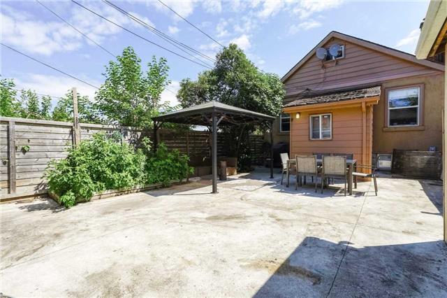 602 Oakwood Ave, House detached with 2 bedrooms, 3 bathrooms and 2 parking in Toronto ON | Image 20