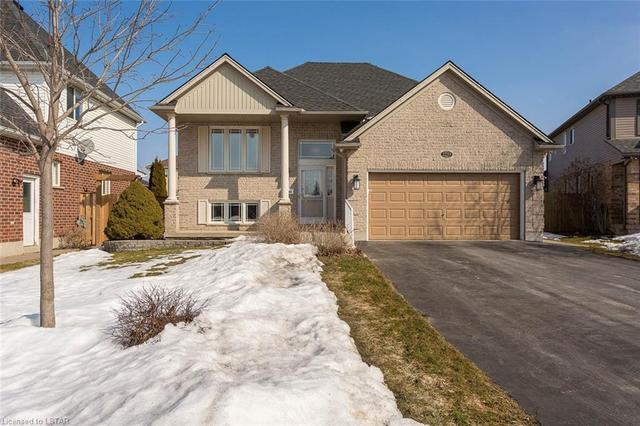 2259 Bellsmith Court, House detached with 4 bedrooms, 3 bathrooms and 6 parking in London ON | Image 1