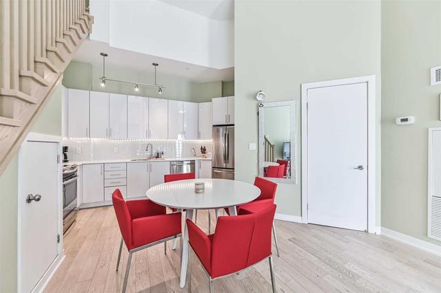 th1 - 20 Bruyeres Mews, Townhouse with 3 bedrooms, 3 bathrooms and 1 parking in Toronto ON | Image 14