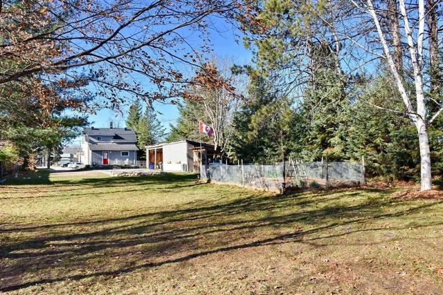 7440 26 Highway, House detached with 3 bedrooms, 2 bathrooms and 6 parking in Clearview ON | Image 38