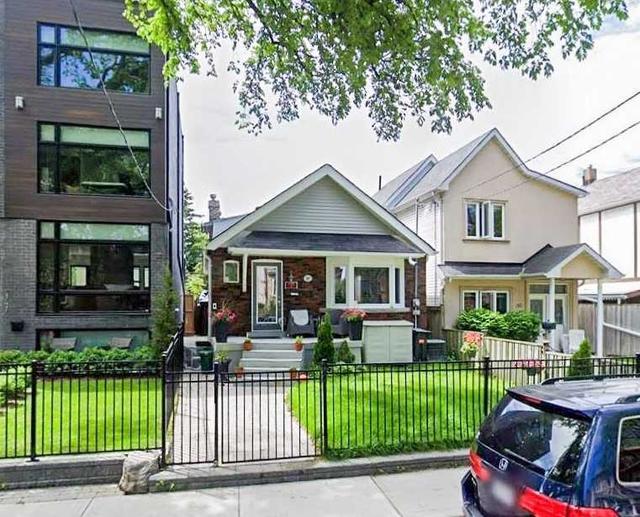 145 Hazelwood Ave, House detached with 3 bedrooms, 2 bathrooms and 3 parking in Toronto ON | Image 1