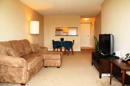 820 - 1200 The Esplanade Dr, Condo with 1 bedrooms, 1 bathrooms and 1 parking in Pickering ON | Image 2