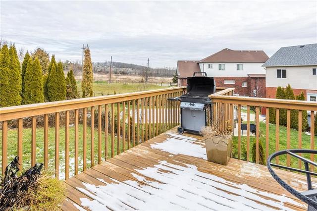 496 Settlers Ridge Ridge, House detached with 5 bedrooms, 2 bathrooms and 1 parking in Peterborough ON | Image 4