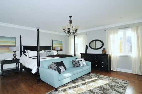 81 Portelli Cres, House detached with 4 bedrooms, 5 bathrooms and 4 parking in Ajax ON | Image 7