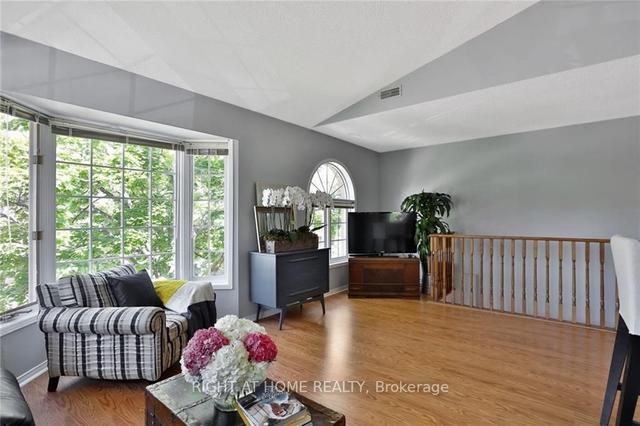 37 - 3333 New St, Townhouse with 2 bedrooms, 1 bathrooms and 2 parking in Burlington ON | Image 18
