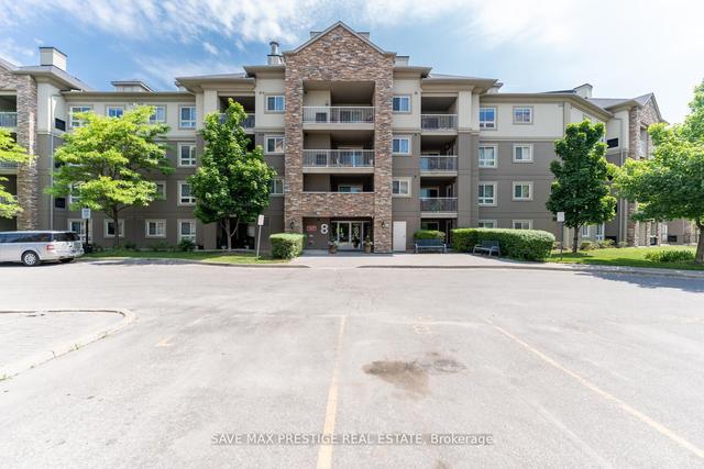 1403 - 8 Dayspring Circ, Condo with 2 bedrooms, 2 bathrooms and 1 parking in Brampton ON | Image 1