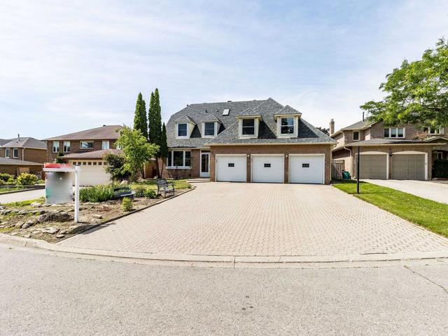 6 Chalmers Crt, House detached with 5 bedrooms, 4 bathrooms and 12 parking in Brampton ON | Image 12