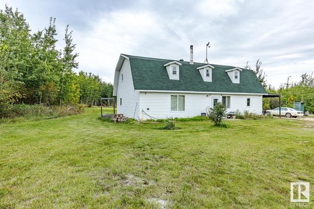 23118 Twp 584, House detached with 4 bedrooms, 3 bathrooms and 10 parking in Thorhild County AB | Image 11
