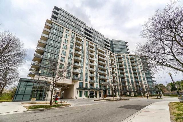 1303 - 1135 Royal York Rd, Condo with 2 bedrooms, 3 bathrooms and 2 parking in Toronto ON | Card Image