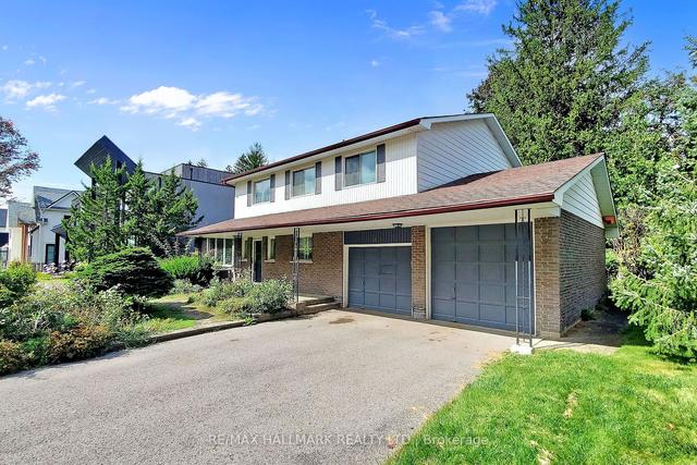 10 Hawthorne Lane, House detached with 4 bedrooms, 3 bathrooms and 6 parking in Aurora ON | Image 23