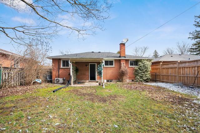 914 Walnut Crt, House detached with 3 bedrooms, 3 bathrooms and 5 parking in Oshawa ON | Image 25
