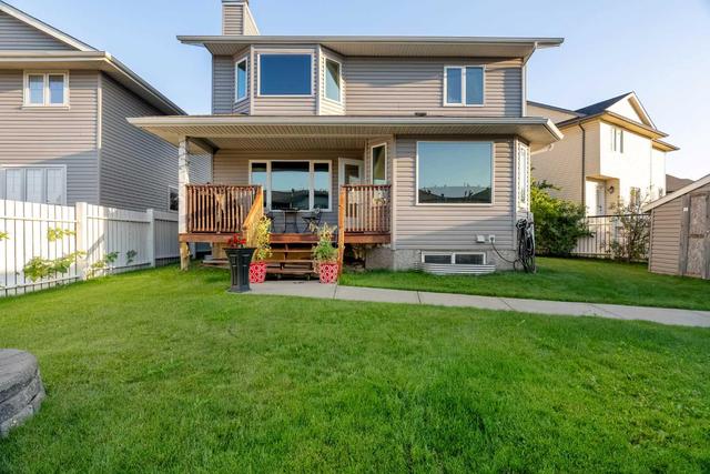 116 Grosbeak Way, House detached with 4 bedrooms, 3 bathrooms and 3 parking in Wood Buffalo AB | Image 4