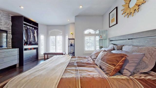 1b Bowsprit Ave, House semidetached with 3 bedrooms, 3 bathrooms and 2 parking in Toronto ON | Image 13