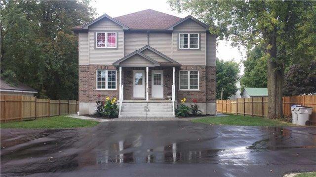 624 Main St E, House detached with 8 bedrooms, 6 bathrooms and 6 parking in North Perth ON | Image 1