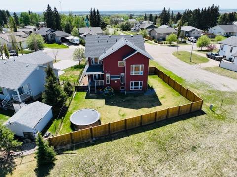 16 52 Ave, House detached with 5 bedrooms, 3 bathrooms and 5 parking in Red Deer County AB | Image 29