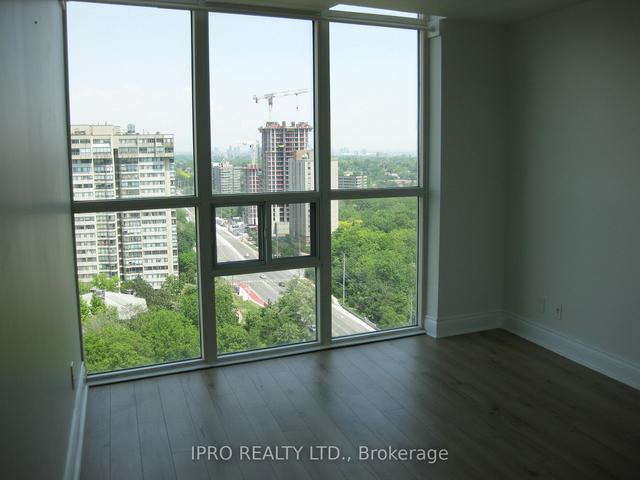 1602 - 90 Absolute Ave, Condo with 2 bedrooms, 1 bathrooms and 1 parking in Mississauga ON | Image 2