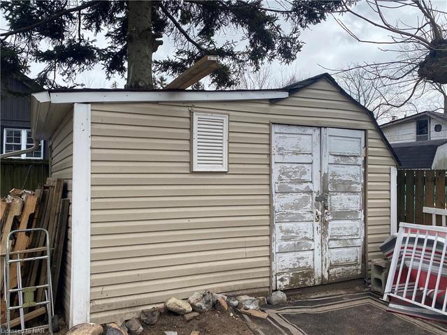 114 Belvedere Road, House detached with 2 bedrooms, 1 bathrooms and null parking in Fort Erie ON | Image 26