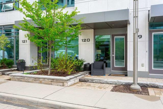 120 - 56 Jones St, Townhouse with 4 bedrooms, 3 bathrooms and 2 parking in Oakville ON | Image 1