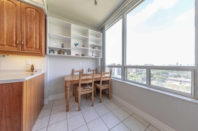 1820 - 138 Bonis Ave, Condo with 2 bedrooms, 2 bathrooms and 1 parking in Toronto ON | Image 4