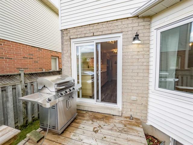 5134 Porter St, House semidetached with 3 bedrooms, 3 bathrooms and 3 parking in Burlington ON | Image 2