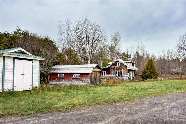 4980 County Rd 17 Road, House detached with 3 bedrooms, 3 bathrooms and 10 parking in Alfred and Plantagenet ON | Image 23