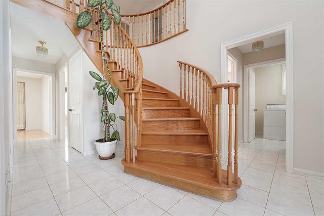 28 Springfield Dr, House detached with 4 bedrooms, 4 bathrooms and 4 parking in Markham ON | Image 38