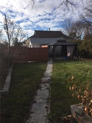 Upper - 336 Oshawa Blvd, House detached with 3 bedrooms, 1 bathrooms and 1 parking in Oshawa ON | Image 9