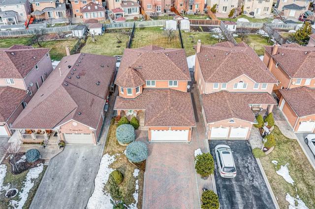 41 Antonia Crt, House detached with 4 bedrooms, 4 bathrooms and 8 parking in Vaughan ON | Image 23