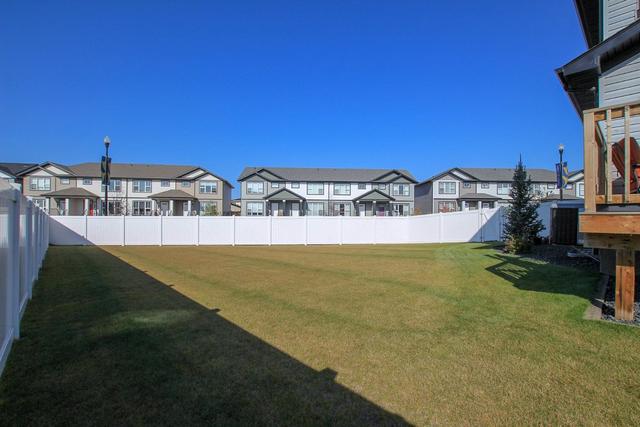 76 Latoria Court, Home with 3 bedrooms, 2 bathrooms and 3 parking in Red Deer County AB | Image 37