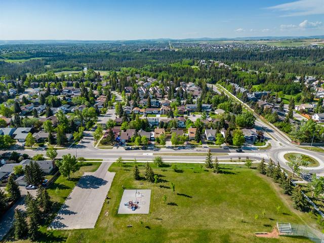 752 Woodpark Boulevard Sw, House detached with 3 bedrooms, 3 bathrooms and 2 parking in Calgary AB | Image 29