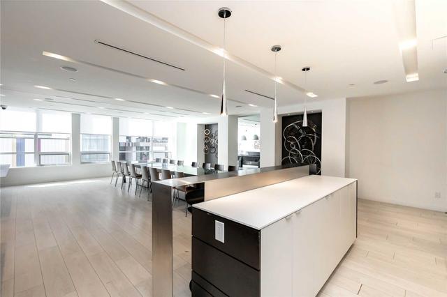 1703 - 170 Sumach St, Condo with 1 bedrooms, 1 bathrooms and 1 parking in Toronto ON | Image 29