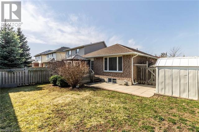 23 Doyle Drive, House detached with 2 bedrooms, 2 bathrooms and 3 parking in Guelph ON | Image 28
