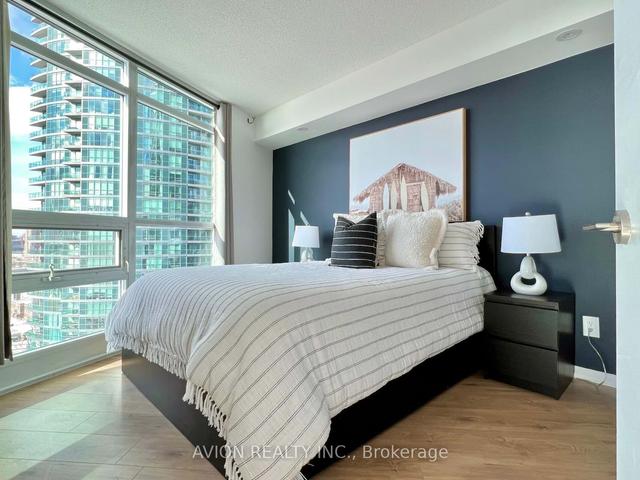 1805 - 215 Fort York Blvd, Condo with 2 bedrooms, 1 bathrooms and 1 parking in Toronto ON | Image 19
