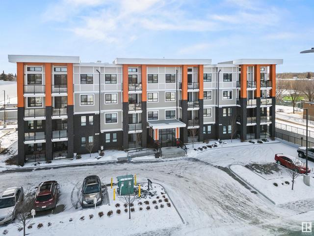 106 - 17 Columbia Av W, Condo with 2 bedrooms, 2 bathrooms and 1 parking in Devon AB | Image 2