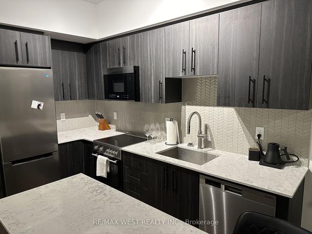 1611 - 15 Wellington St S, Condo with 1 bedrooms, 1 bathrooms and 1 parking in Kitchener ON | Image 10