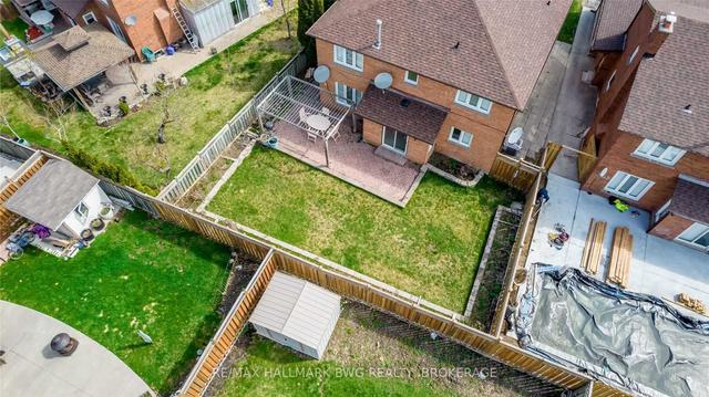 131 Zinnia Pl, House detached with 4 bedrooms, 4 bathrooms and 6 parking in Vaughan ON | Image 28