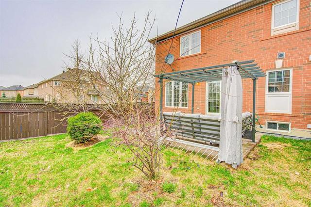 52 Mckennon St, House semidetached with 3 bedrooms, 3 bathrooms and 3 parking in Markham ON | Image 31