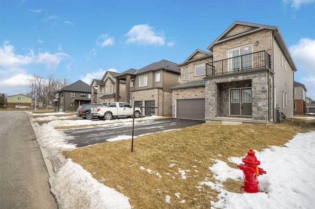 41 Woodbine Ave, House detached with 4 bedrooms, 4 bathrooms and 6 parking in Welland ON | Image 12