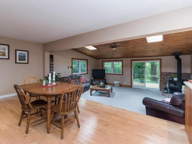 8 Cedar Lane, House detached with 4 bedrooms, 3 bathrooms and 5 parking in Rideau Lakes ON | Image 9