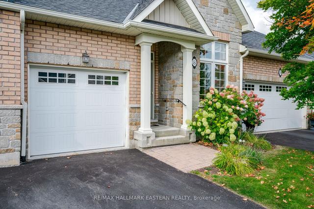 8 Aspen Crt, Townhouse with 2 bedrooms, 2 bathrooms and 2 parking in Peterborough ON | Image 1