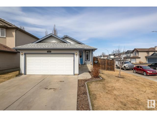 17 Leyland Wy, House detached with 4 bedrooms, 2 bathrooms and 8 parking in Spruce Grove AB | Image 2