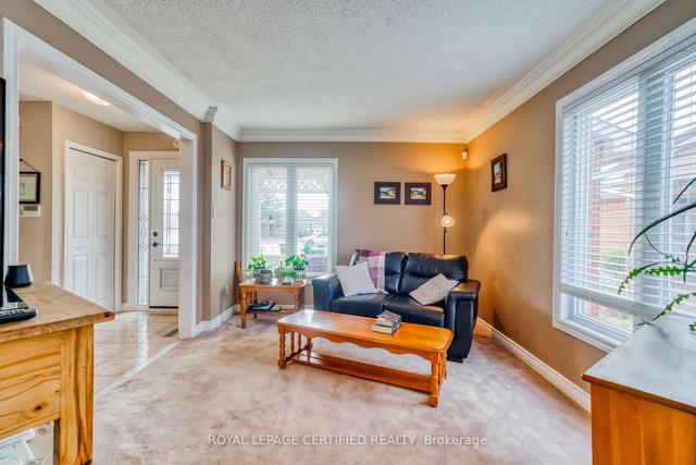 34 Helios Pl, House detached with 3 bedrooms, 2 bathrooms and 3 parking in Brampton ON | Image 34