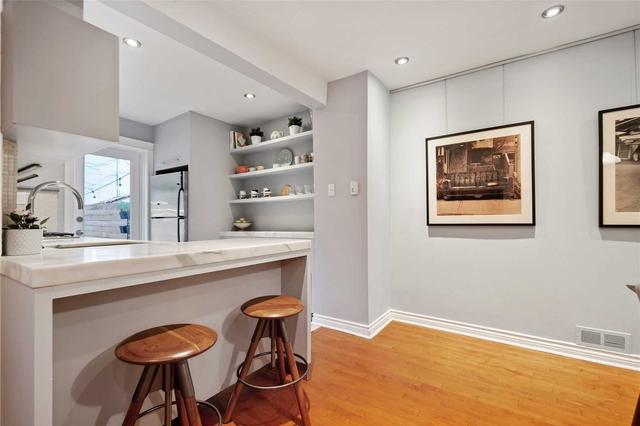158 Galt Ave, House attached with 2 bedrooms, 1 bathrooms and 0 parking in Toronto ON | Image 20