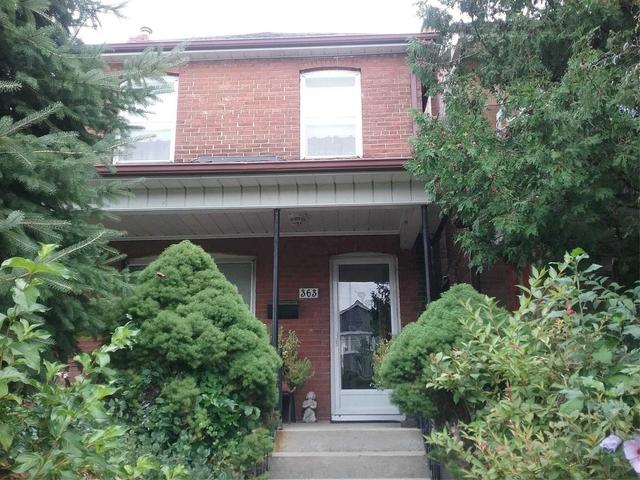 363 Lauder Ave E, House detached with 3 bedrooms, 2 bathrooms and 3 parking in Toronto ON | Image 2