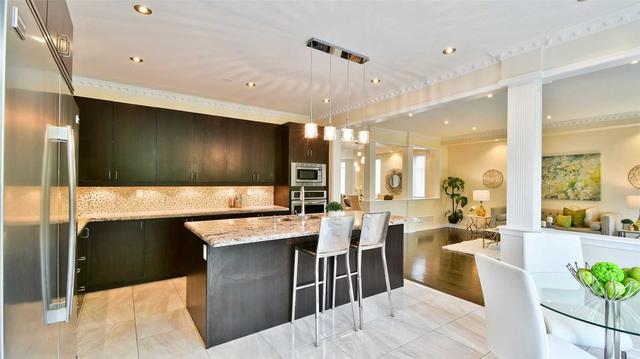 75 Stockell Cres, House detached with 5 bedrooms, 5 bathrooms and 6 parking in Ajax ON | Image 7