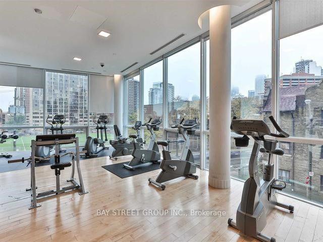 1805 - 120 Homewood Ave, Condo with 1 bedrooms, 1 bathrooms and 1 parking in Toronto ON | Image 4