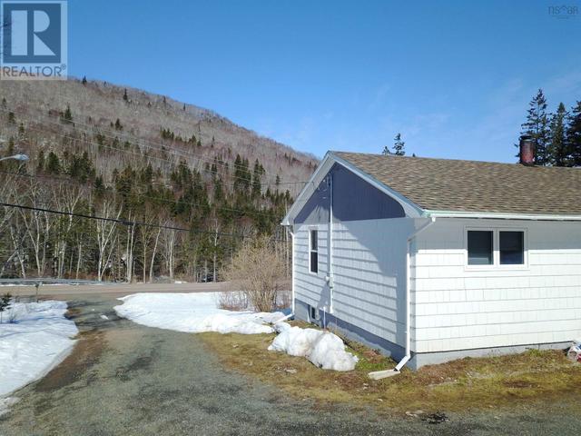 47379 Cabot Trail, House detached with 2 bedrooms, 1 bathrooms and null parking in Victoria, Subd. A NS | Image 22