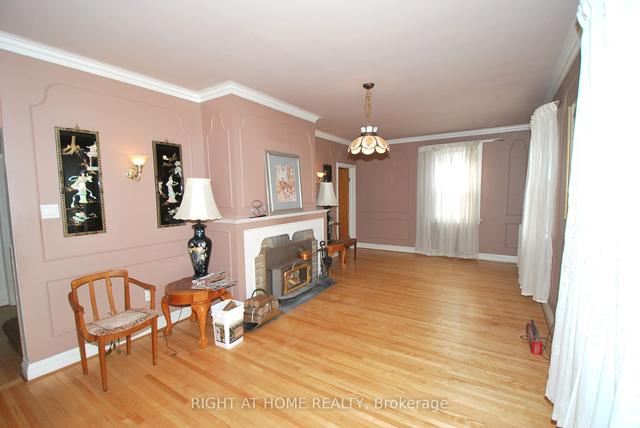 1089 Pharmacy Ave, House detached with 3 bedrooms, 3 bathrooms and 6 parking in Toronto ON | Image 31