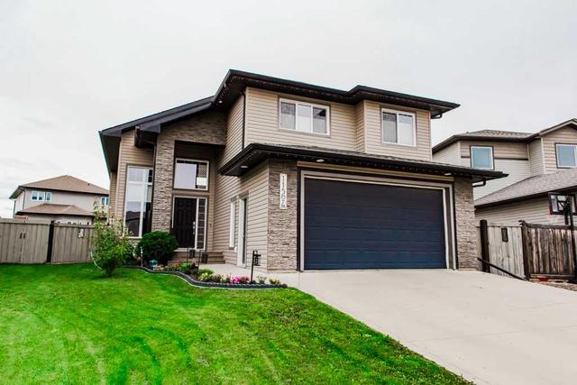 11506 72 Avenue, House detached with 5 bedrooms, 3 bathrooms and 4 parking in Grande Prairie AB | Image 1