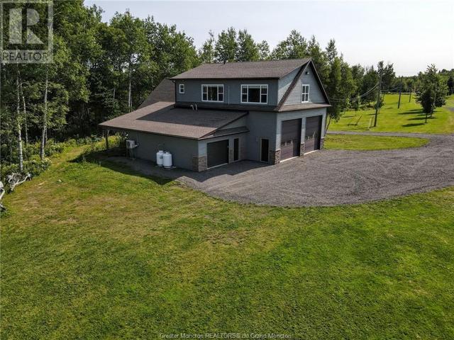 660 Saint Charles Sud, House detached with 3 bedrooms, 4 bathrooms and null parking in Saint Charles NB | Image 8